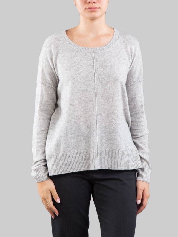 MAGLIA GRIGIO CHIARO IN CASHMERE GIROCOLLO CON RIGA