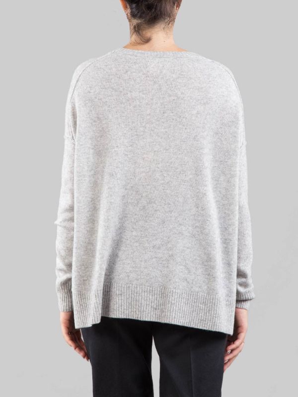 MAGLIA GRIGIO CHIARO IN CASHMERE GIROCOLLO CON RIGA