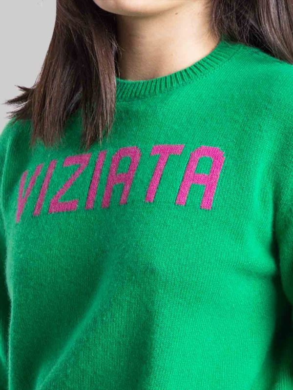 MAGLIA GIROCOLLO VERDE CON GRAFICA "VIZIATA"