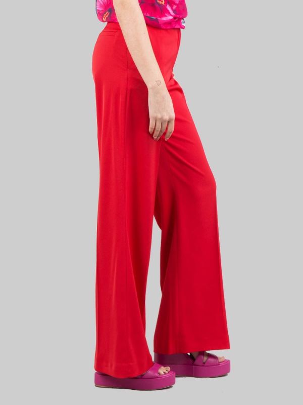 PANTALONI FLARE ROSSI IN TESSUTO LUCIDO A VITA ALTA