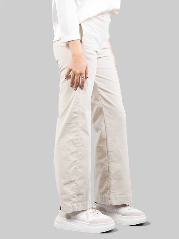 RELAXED CHINO HIGH WAISTED CREAM VELVET STRETCH PANTS