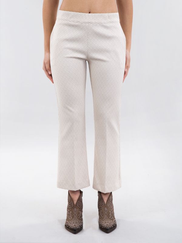 PANTALONI FLARE A FANTASIA JACQUARD CREMA E BIANCO
