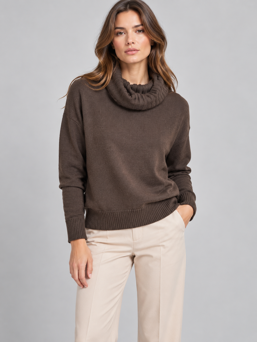 Maglia in 100% Lana Merinos Marrone con Collo Morbido