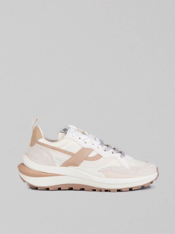 RUNNERS IN PELLE E TELA