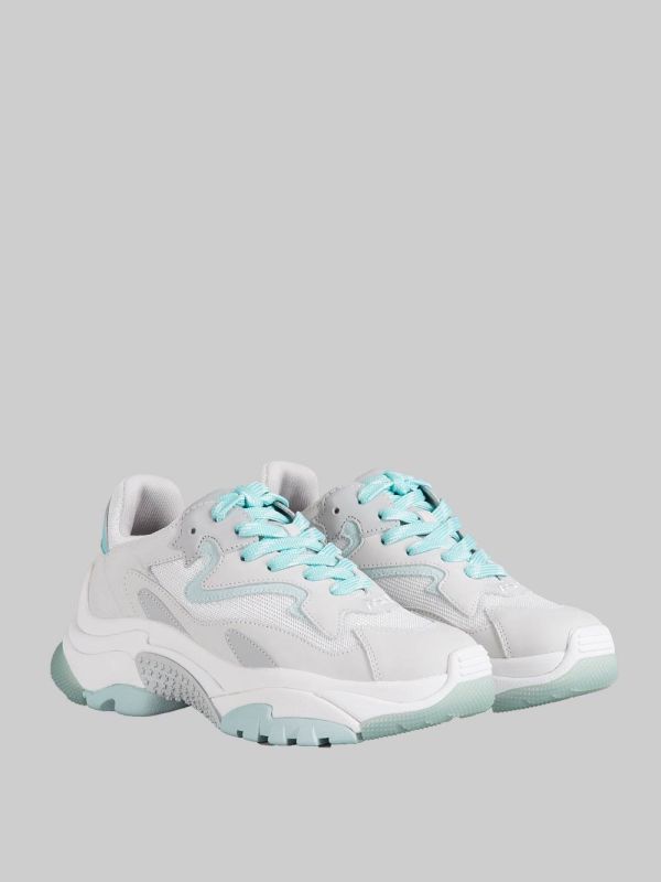 SNEAKER ADDICT IN PELLE E TELA TECNICA BIANCHE E CELESTE ACQUA