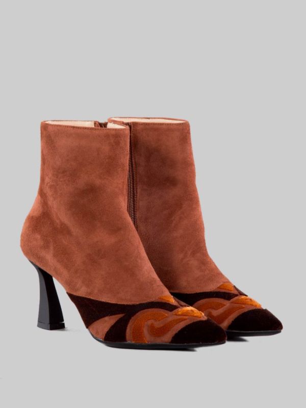 STIVALETTI IN PELLE SCAMOSCIATA CON INSERTI IN VELOUR