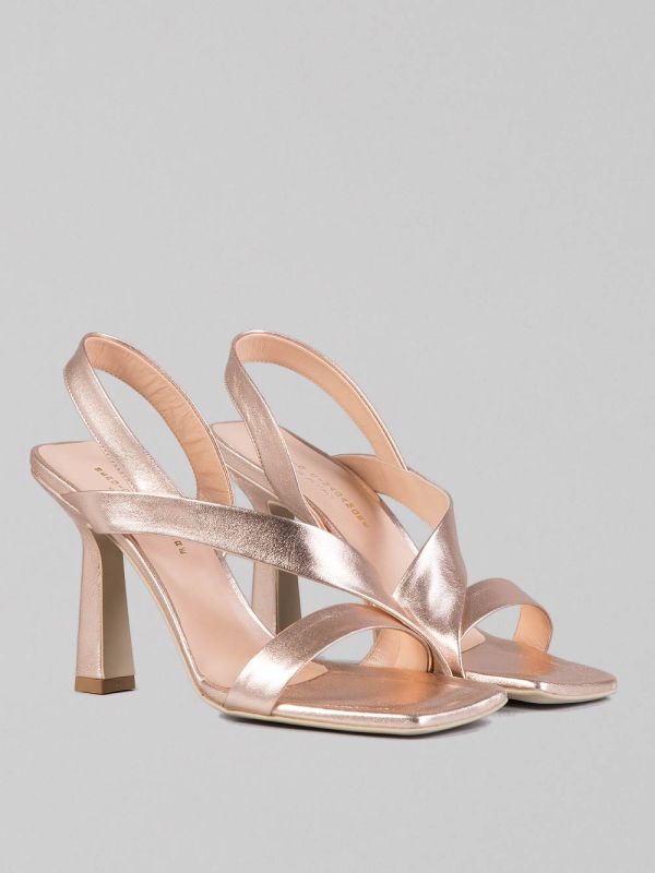 LAMINATED LEATHER SANDALS