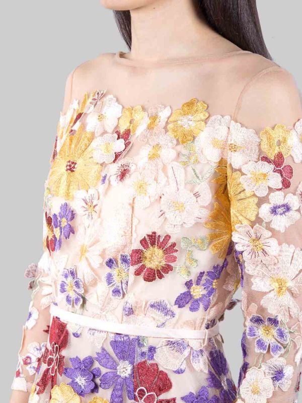 ABITO MIDI IN TULLE ROSA RICAMATO CON FIORI MULTICOLORE E MINI CINTURA IN VITA