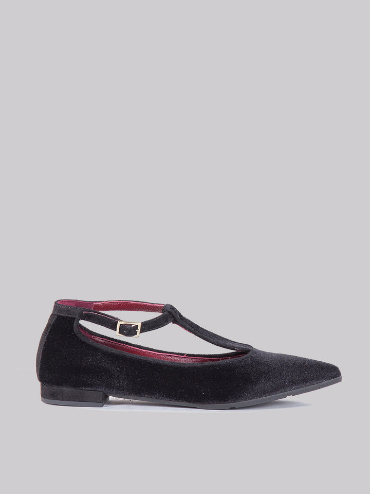 Velvet ballerinas