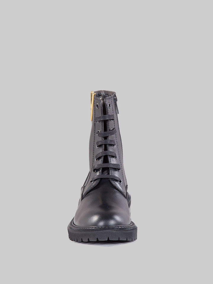 Biker boots