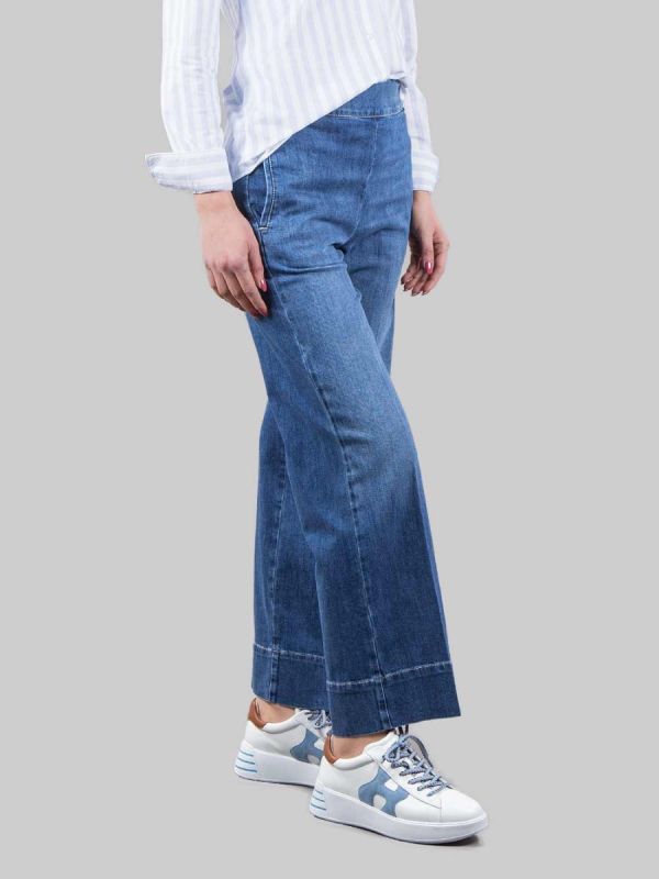 RELAXED JEANS IN STRETCH COTTON WITH ELASTIC WAISTBAND