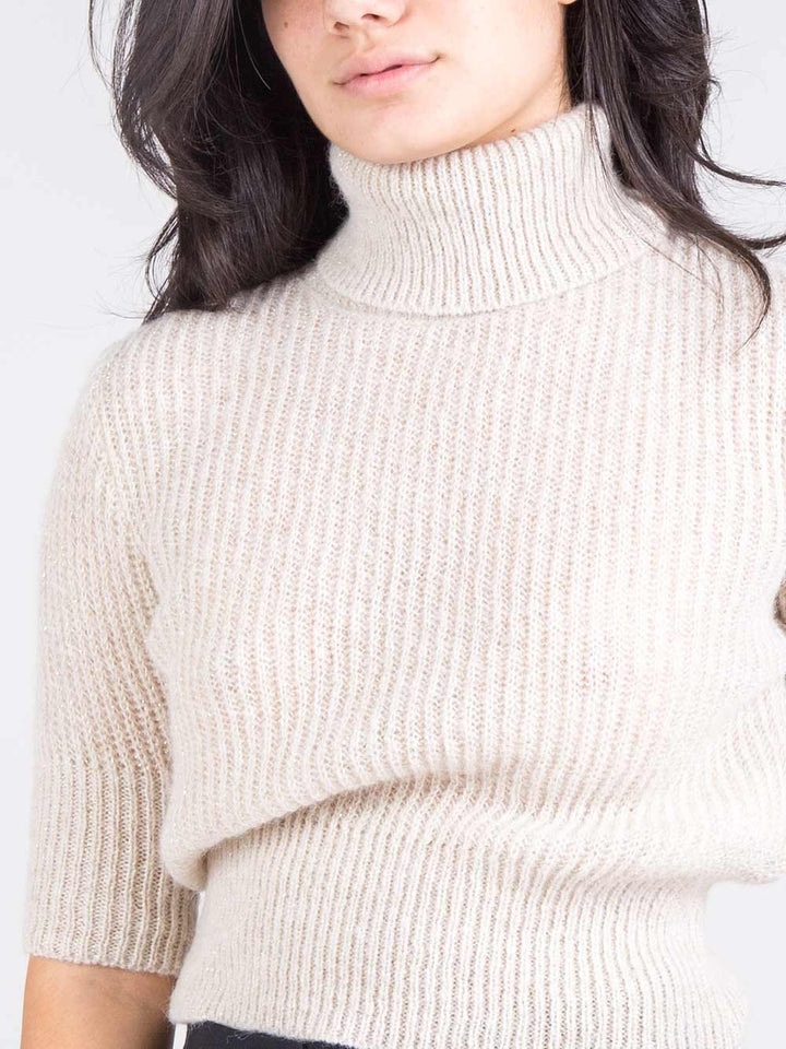 Dolcevita crop