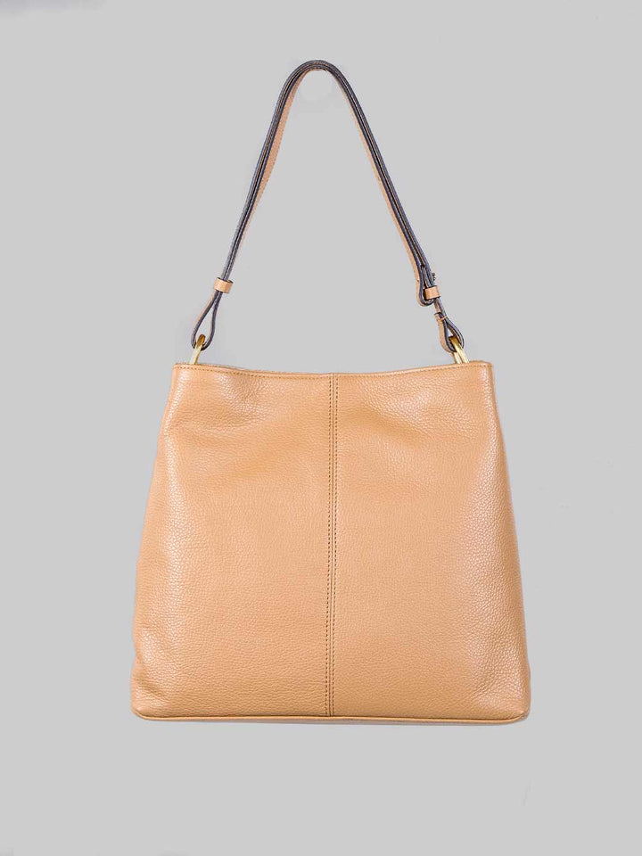Borsa Leila