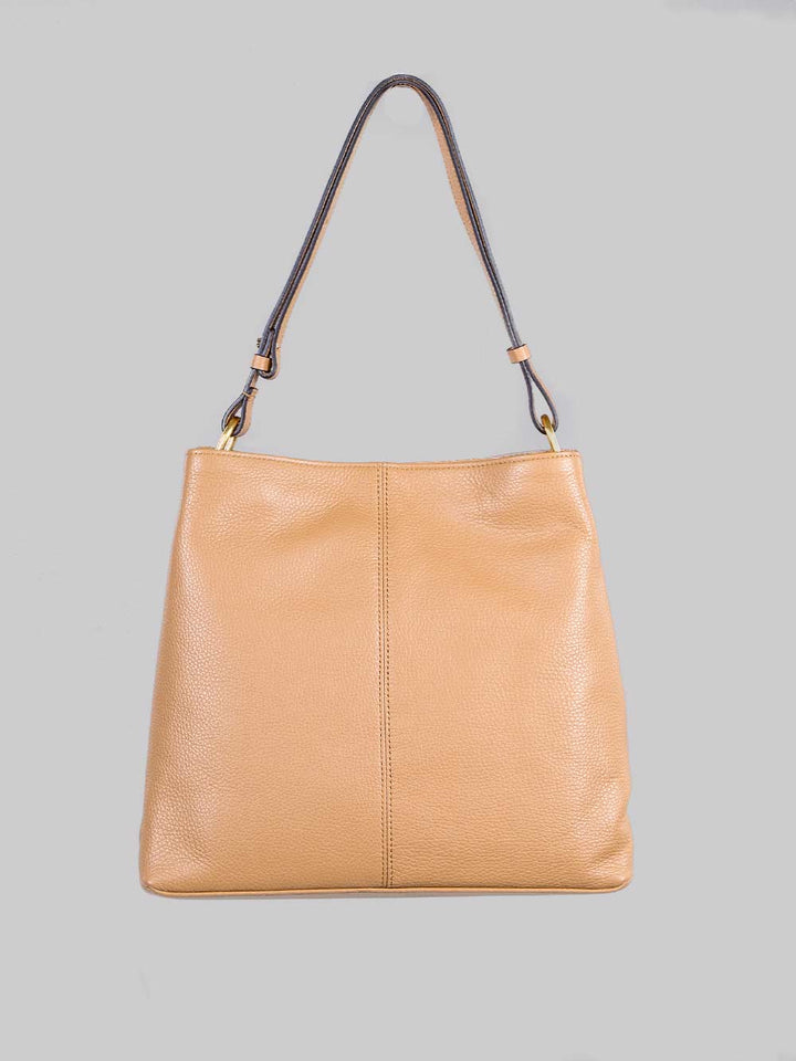 Borsa Leila