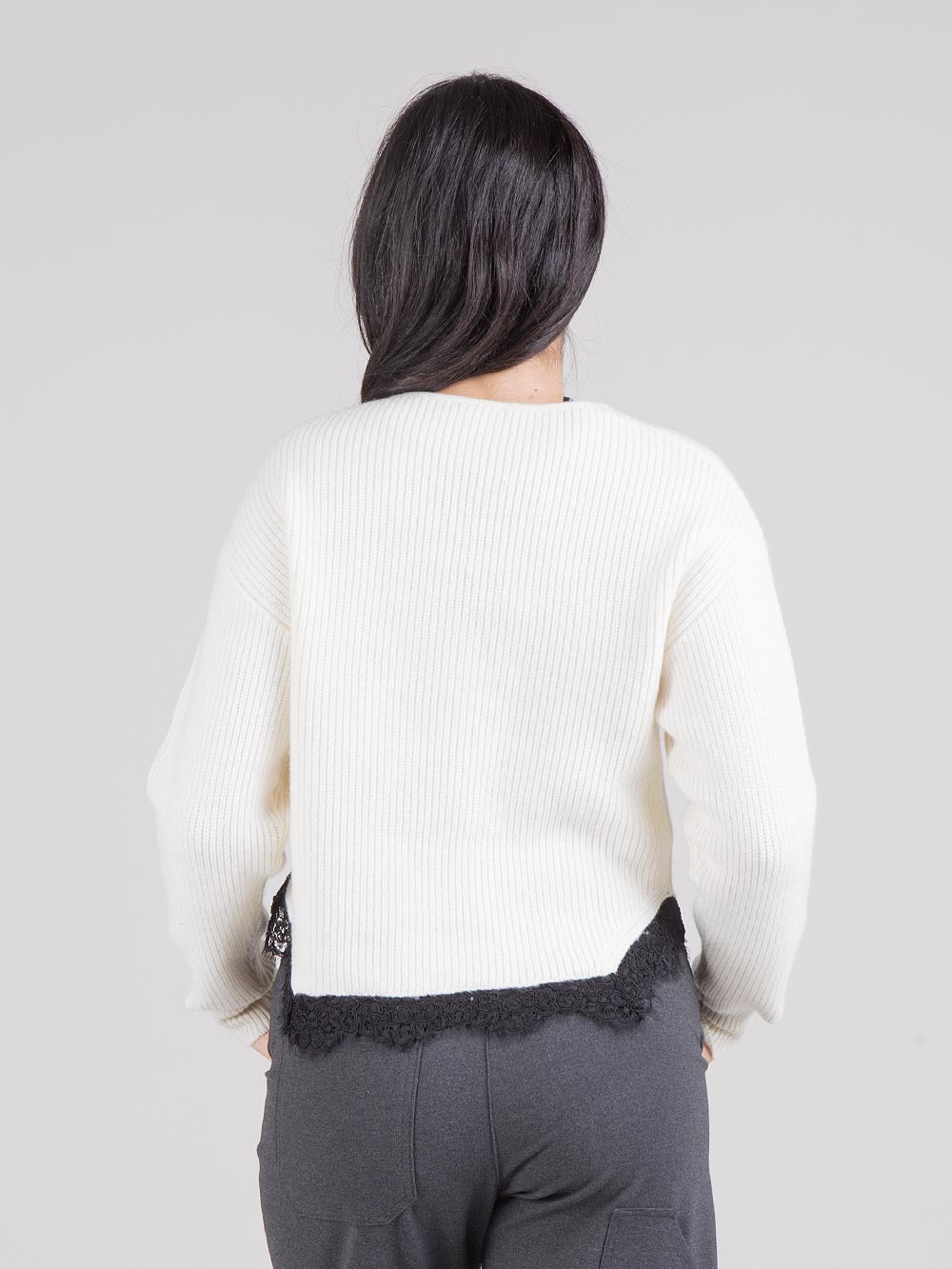 Maglia con pizzo