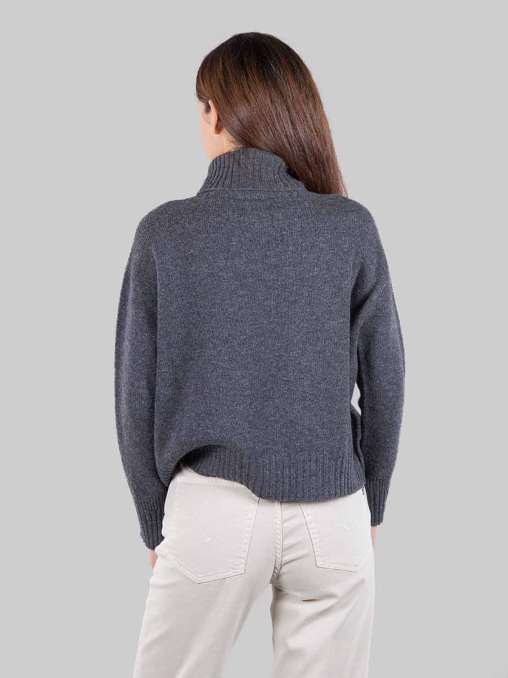 Dolcevita in cashmere