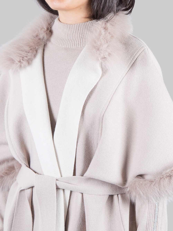 Cashmere cape