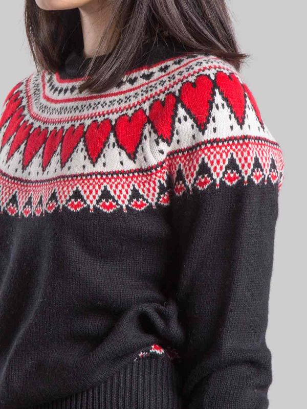 MAGLIA PULLOVER IN STILE NORDICO NERA A FANTASIA CUORI