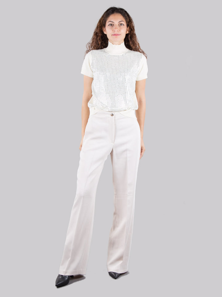 Flowing trousers
