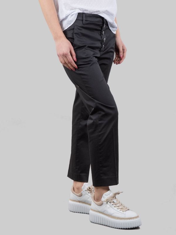 PANTALONI NIMA NERI IN COTONE ELASTICIZZATO CON BOTTONI GIOIELLO