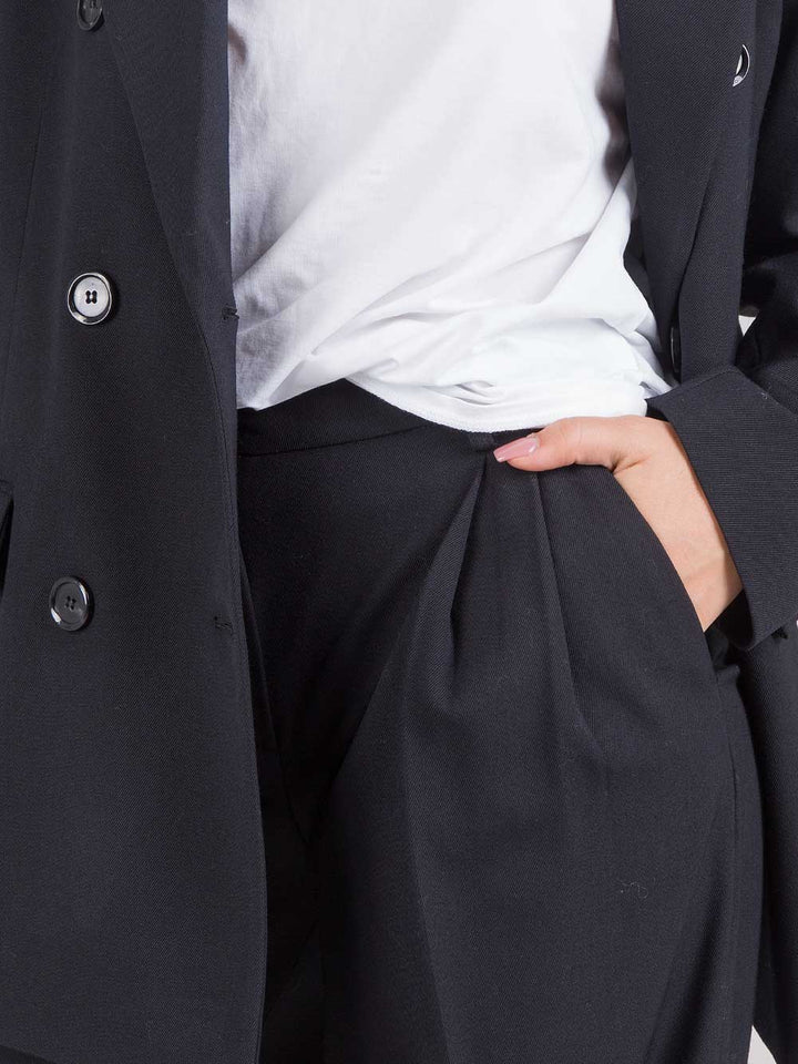 Wide leg trousers