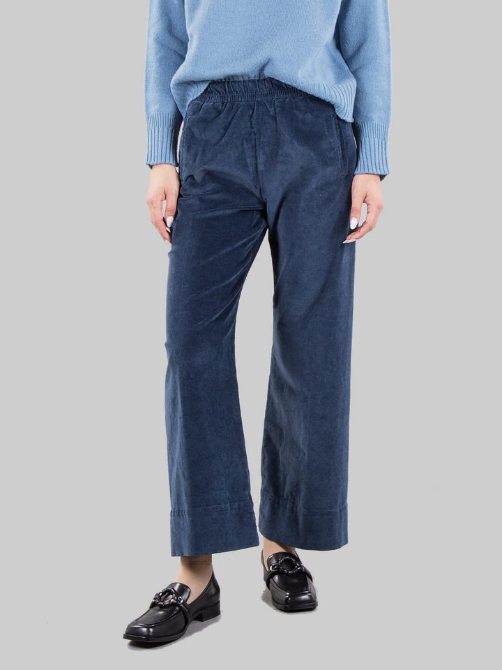 Relaxed pants