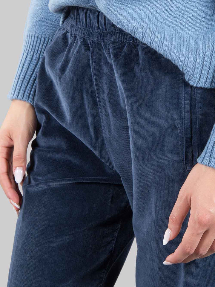 Relaxed pants