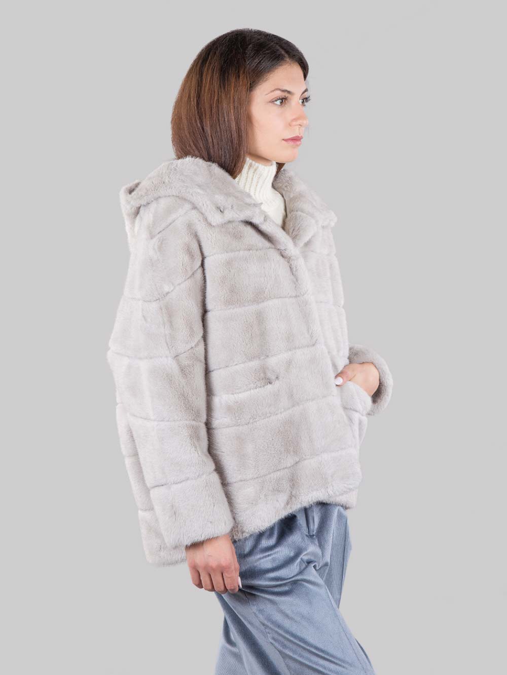 Eco fur with hood