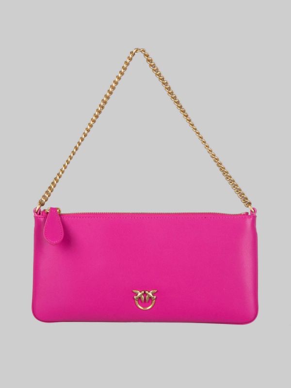 HORIZONTAL FLAT BAG IN SMOOTH FUCHSIA LEATHER WITH SHOULDER STRAP