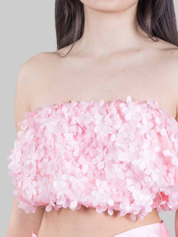 PINK STRETCH BANDEAU TOP DECORATED WITH FABRIC FLOWER PETALS